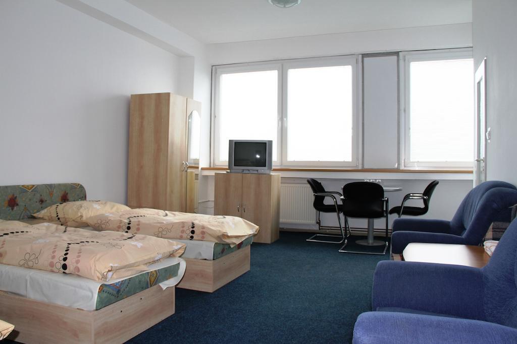 Hotel Dom Techniky Žilina Cameră foto